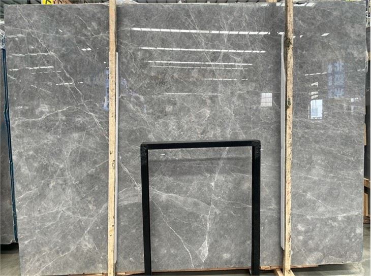 Silver mink marble