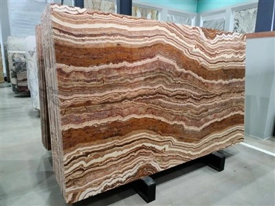 Tigrasti oniks